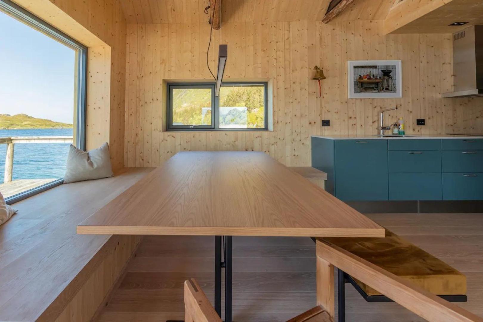 Minkfarmen, Spacious Seaside Cabin With Scenic View Ramberg Zewnętrze zdjęcie